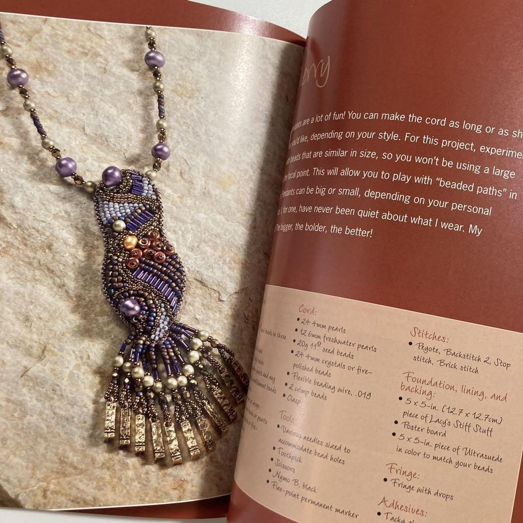 [USED] Paperback Book: The Art of Bead Embroidery Techniques, Designs & Inspiration