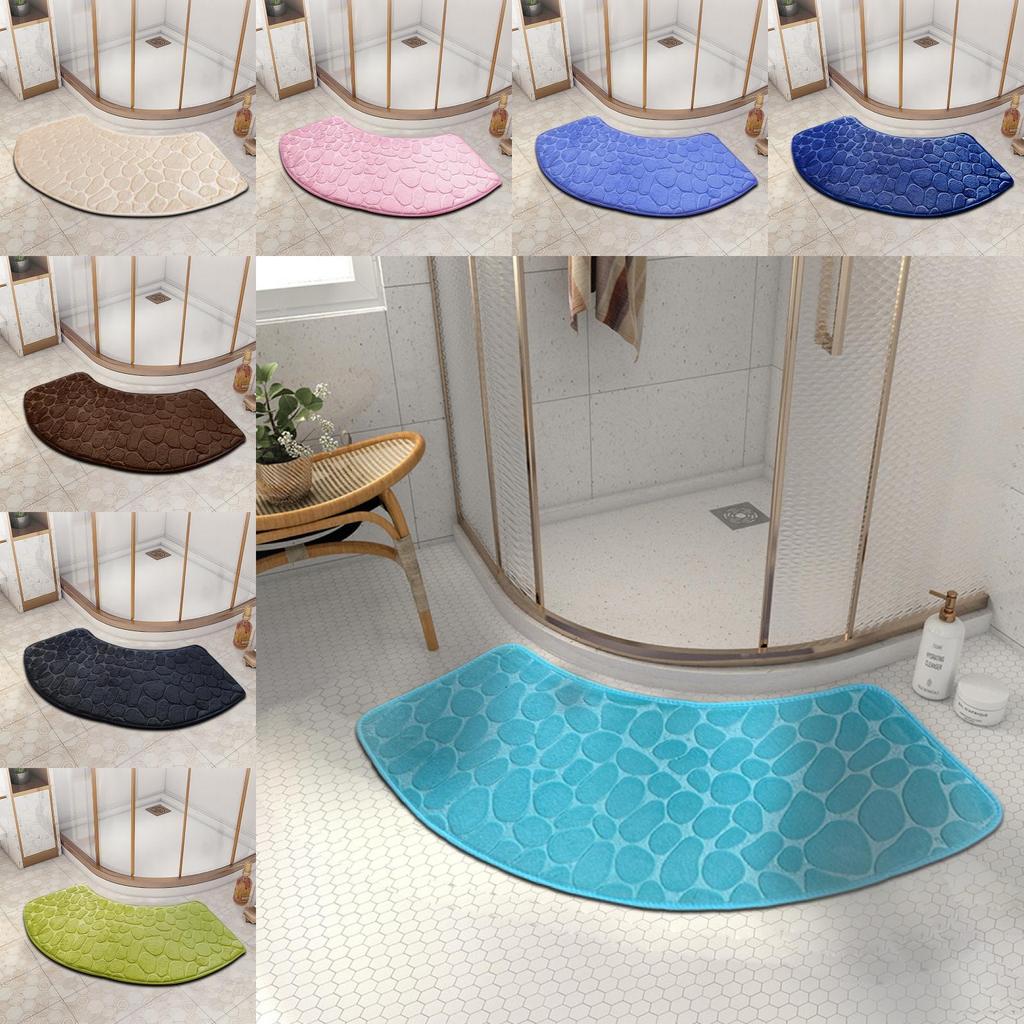 Polyester Non Slip Bathroom Mat With Absorbent Surface For Home Use