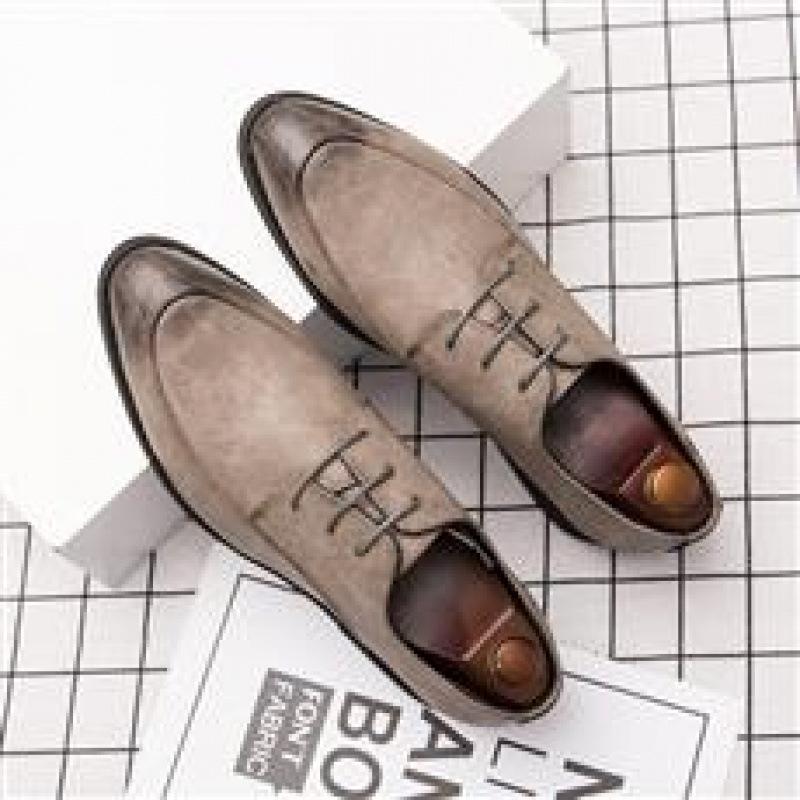 

[Spot] Men s leather shoes trendy fashion business leather shoes non-slip and wear-resistant lazy one-pedal Doudou casual shoes 38 чорний