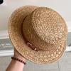 Neuer Sommer Britischer Vintage Flacher Rand Strohhut für Damen - Hohl Atmungsaktiv UV-Schutz Sonnenhut, Handgeflochtener Strandurlaubshut