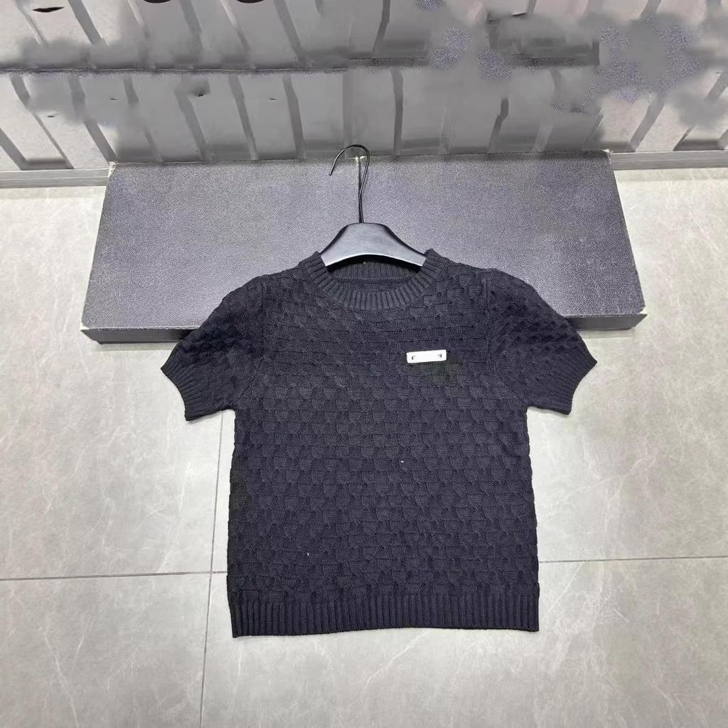Miu-Style Plaid Knit Pullover: Women's European Fashion Early Spring 2026 - Short Sleeve, Casual, Versatile, Small Logo.