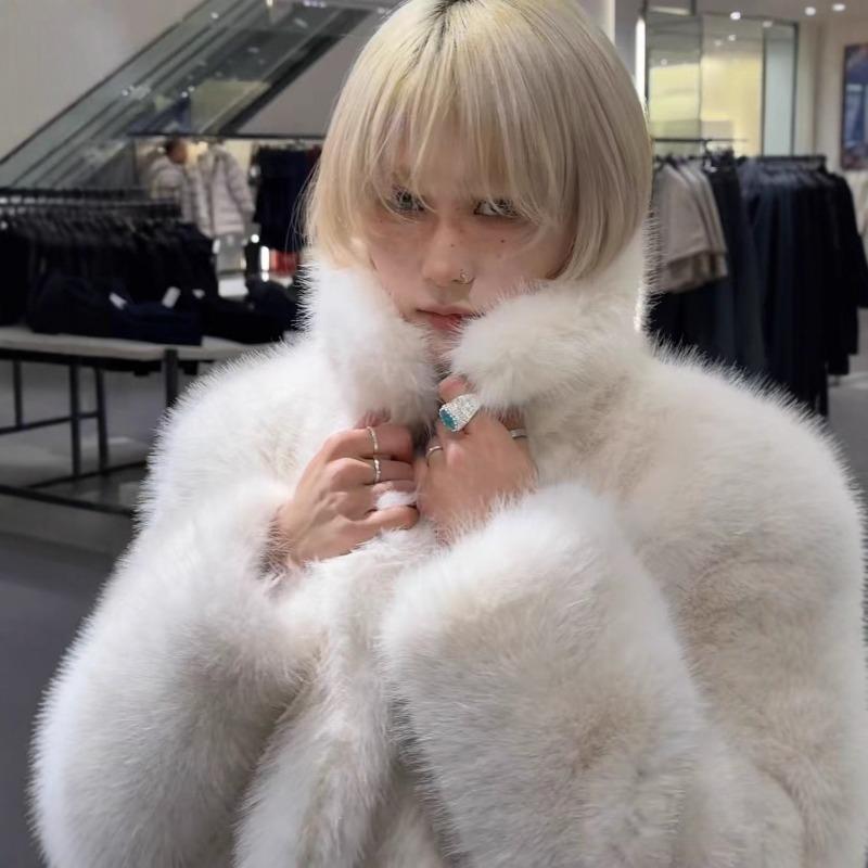 A imitation fur coat women's autumn and winter thickened wool women's coat street style fluffy fox fur coat