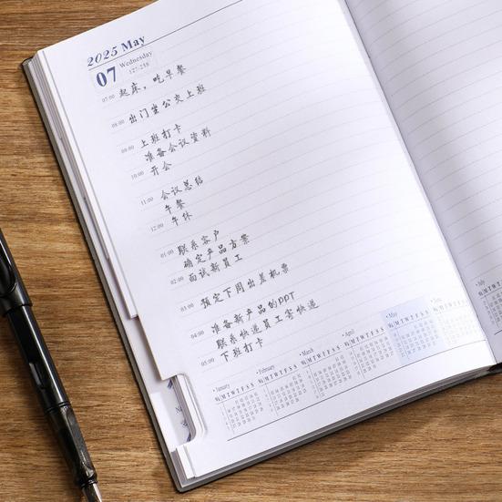 Plánovač kalendář 2025 Měsíční týdenní plánovač Jan. do prosince. 2025 Daily Planner Notebook s měsíčníkem