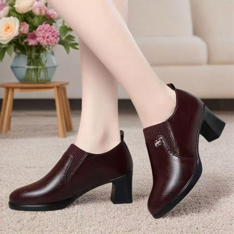 Women's shoes spring and autumn mid-heeled leather shoes women's new thick heel non-slip soft sole retro fashion versatile mother deep mouth single 
