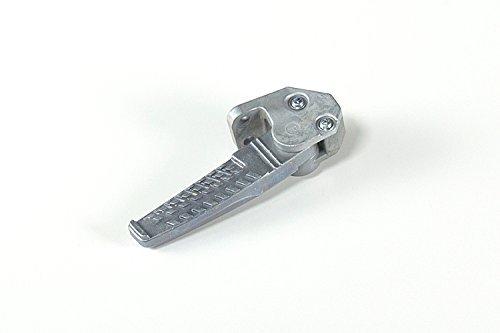 

Genuine Yamaha Parts Tandem Step, Right, for Cygnus X SE44J (3rd Generation) 992169