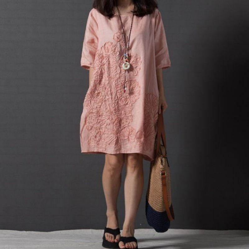 

Korean Style Retro Artistic Hong Kong Style Embroidery Plus size women clothing Fresh Pink Loose Short sleeve Dress Tide DRESS Pink XL