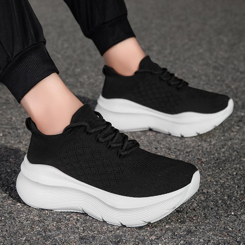 Large size couple shoes new socks shoes sports casual shoes platform student fashion fly knitting sports