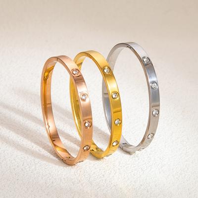 Sternenhimmel-Armband aus Titanstahl mit Diamanten, klein und hochwertig, nicht verblassende Farbe, plattiertes Edelstahlarmband für Damen im Sommer