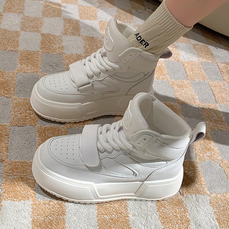 2024 New Running Shoes Women's High Top Thick Sole Comfortable Sports Shoes Outdoor Solid Color Women's Casual Skateboard Shoes