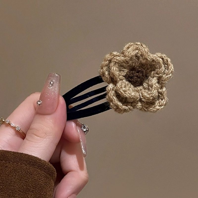 Hairpin Women s Knitted Yarn Flower Shaped Side Clip BB Forehead Notch New Hair Accessory Short