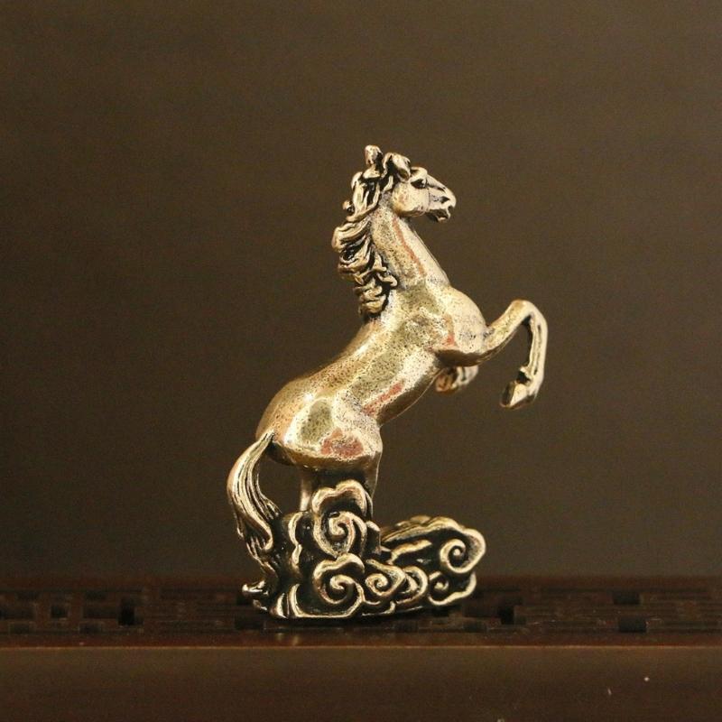 Metal Horse Statue Sculptures Decorative Animal Figurines Tabletop Ornament Symbols Wealth Career Home Decorations