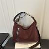 Large Capacity Crossbody Bag with A Single Shoulder Strap for Daily Commuting, Bucket-shaped Tote Bag