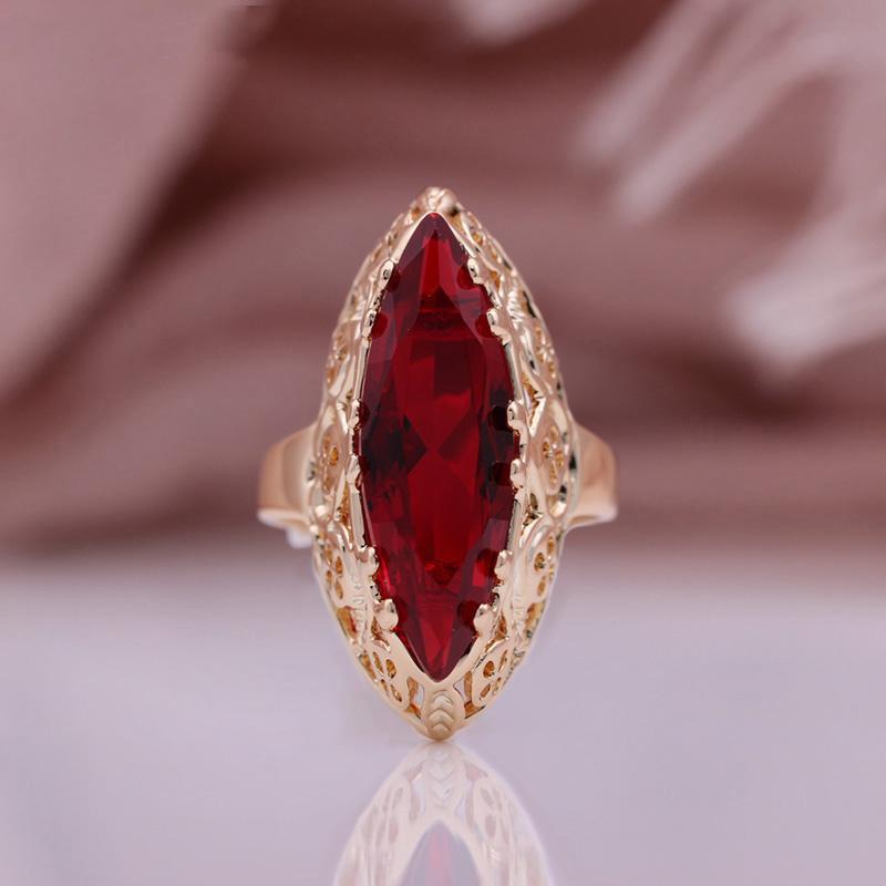 Wykwintne pierścionki damskie w kolorze różowego złota puste pierścionki oko konia czerwona sztuczna cyrkonia wyjątkowy prezent urodzinowy