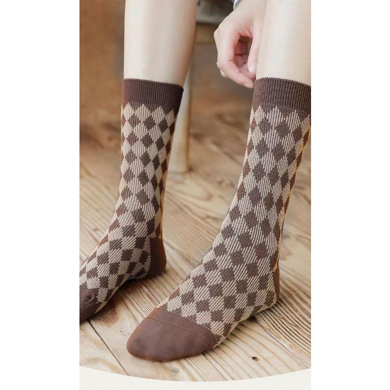 6 párů prodyšných a pot absorbujících dámských ponožek střední délky na podzim a zimu Ins Trendy a všestranné dámské ponožky Velikost34-42