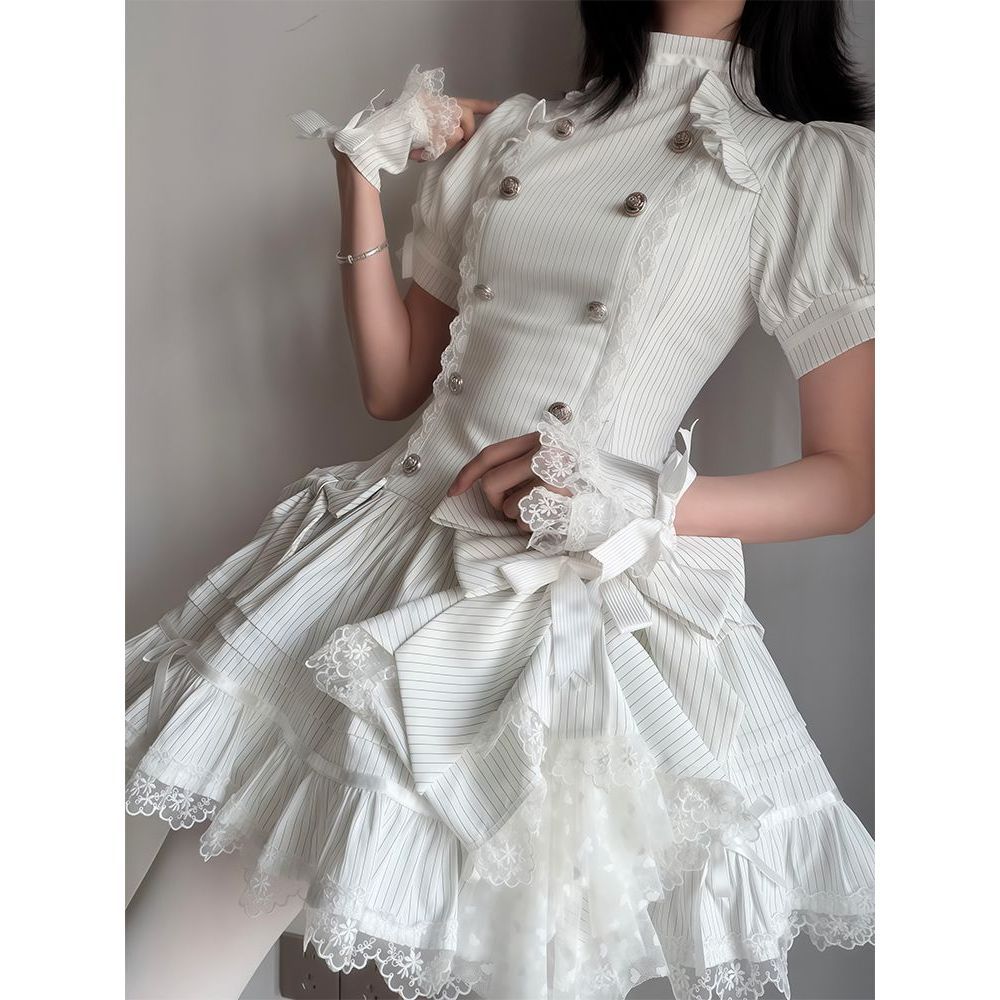 Spot [Phantom Meow Trace] Double-breasted lace splicing to wear Lolita Gothic design niche dress