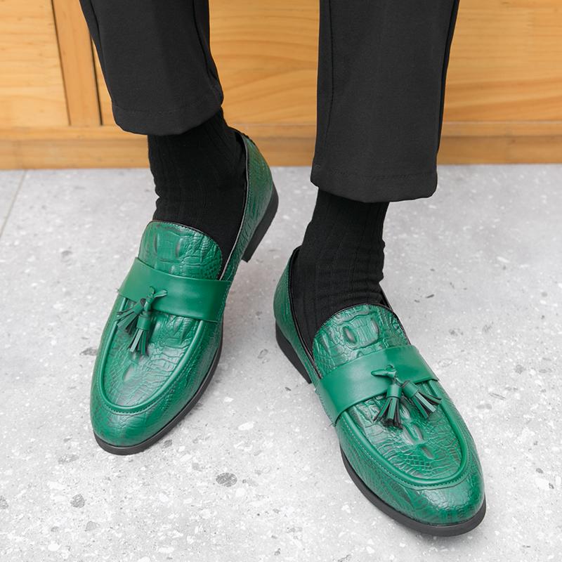 Fashion Leather Shoes For Man Genuine Leather Big Size Shoes High Quality Designer Formal Shoes Casual Shoes Fashion Business