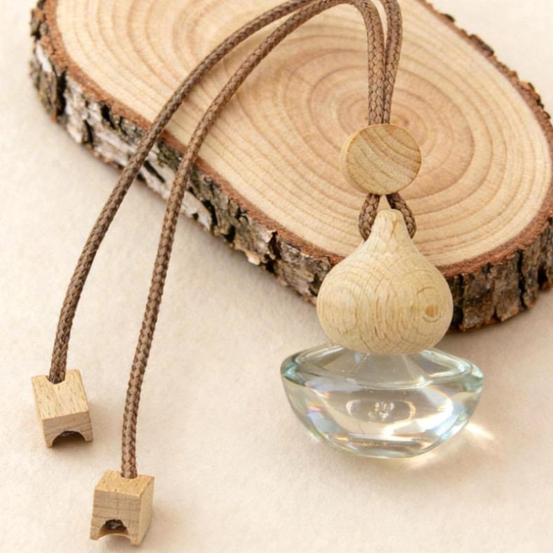 1Pcs Aromatherapy Essential Oil Bottle Hanging Car Perfume Bottle Ornament Auto Air Freshener Car Decoration Interior For Home