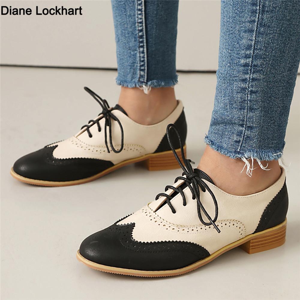 Fashion New 2025 Women Spring New Flats Shoes Women Oxfords Mixed Colors Lace Up Ladies Brogues Shoes Designer Casual Pu Leather Oxfords