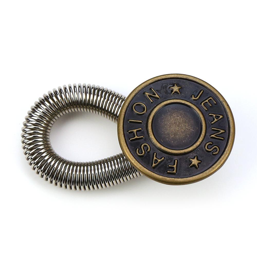 

Универсальная весенняя расклешенная пуговица на талии