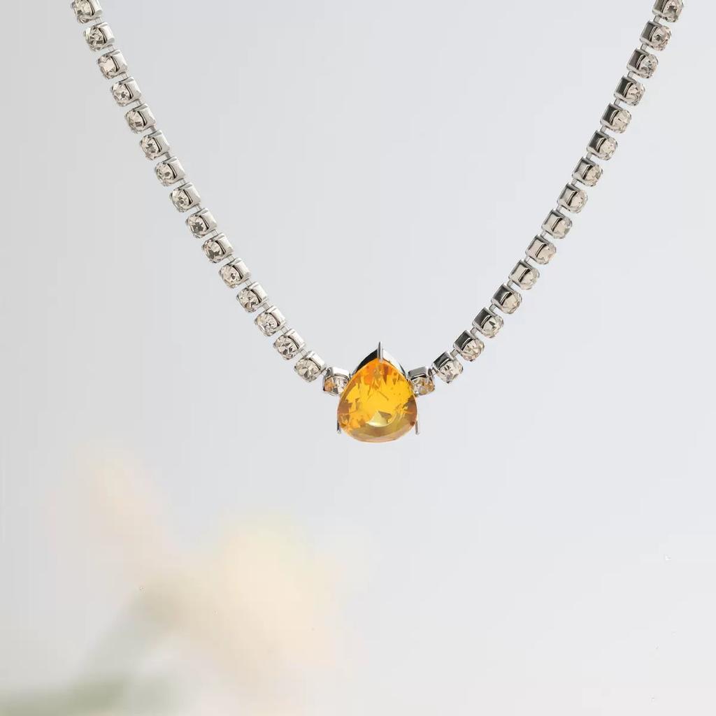 Titanium Steel Fringed Necklace With Diamonds Light Luxury Niche Collarbone Chain Gold And Silver Two-Color Does Not Fade