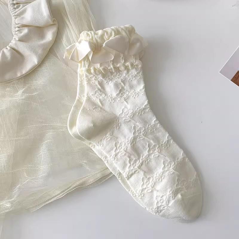 

Kawaii Socks for Women Girls Japanese Lolita Cute Solid Color Socks Summer Autumn Cotton Soft Lace Socks for Female Sockings бежевый