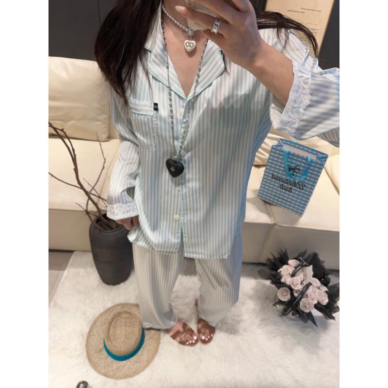 

Women s Silk Striped Pajamas - French-Inspired, High-End, Pure Desire Style for Spring and Autumn. XL (120-135 jin)