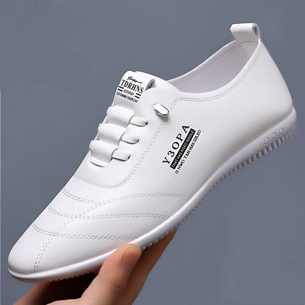 Men's Casual Leather Shoes Are Fashionable and Simple with One Foot, Small White Shoes, Driving Shoes, Light and Comfortable Men's Shoes