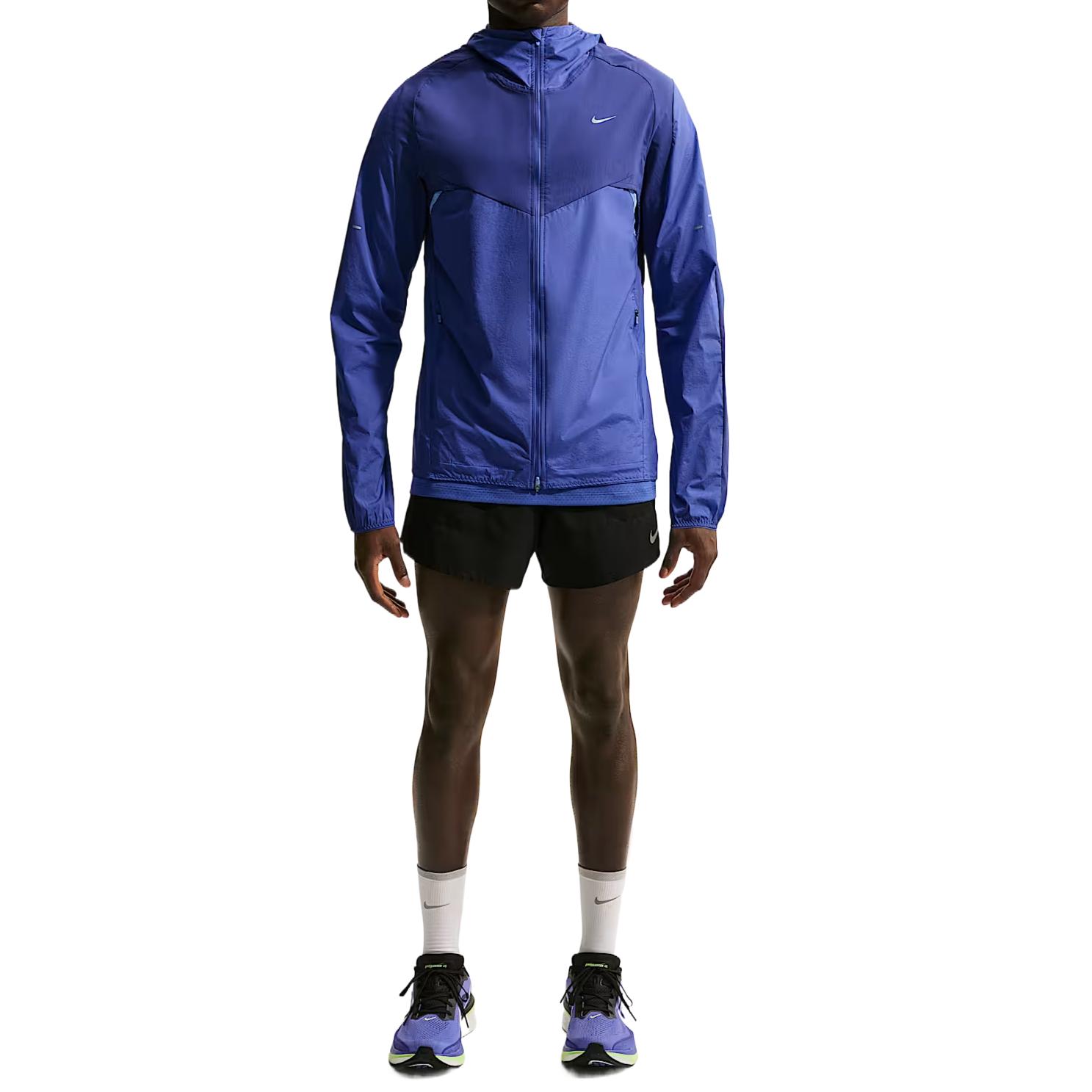 

Nike Water-Resistant Zippered Hooded Reflective Jacket Men jackets IF2368-455 M