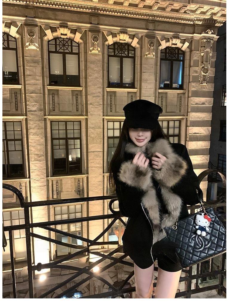 Women's Black Shearling Fur Collar Short Slim Fit Biker Jacket - Autumn/Winter Thickened Coat