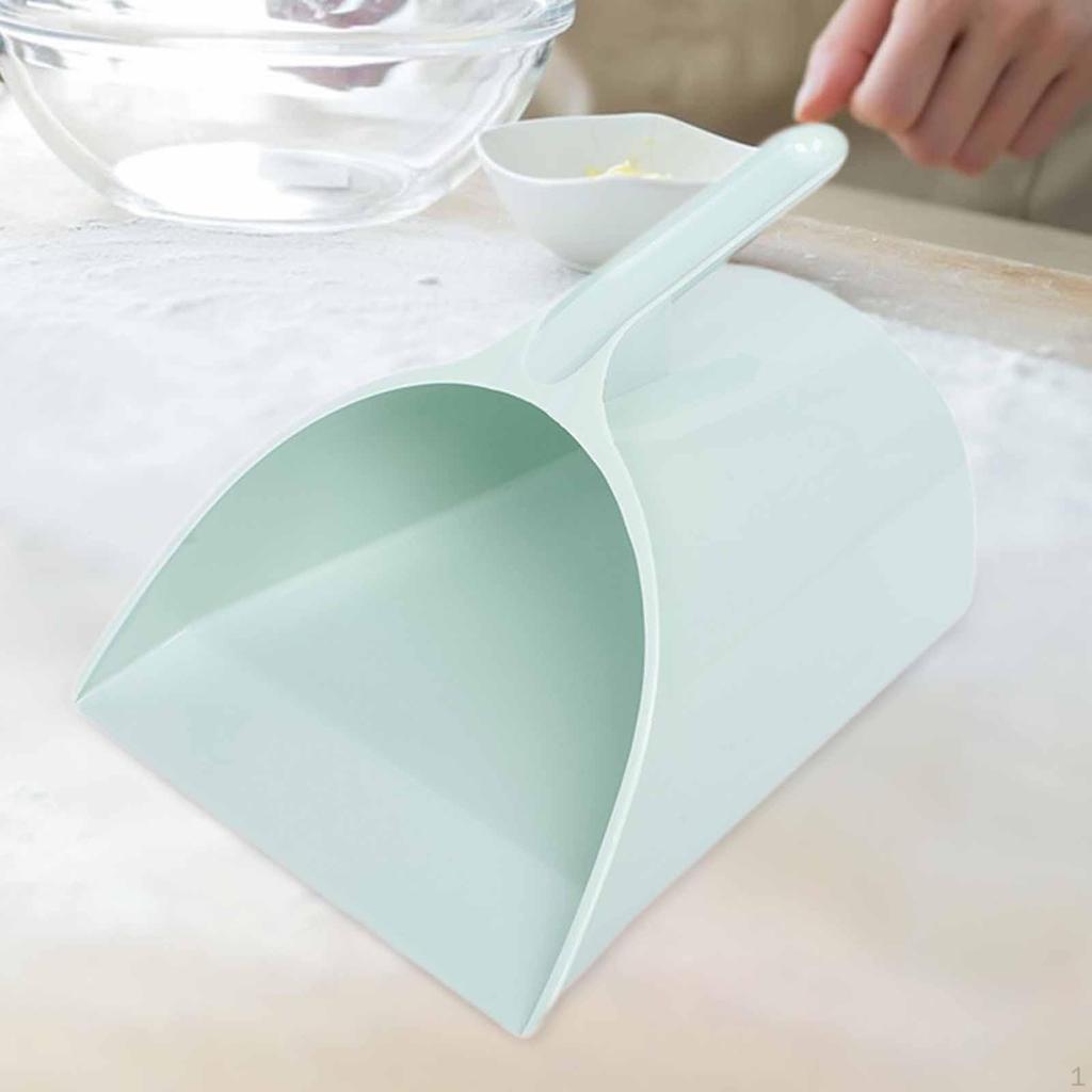 Compact Dustpan for Cleaning Tasks In Home And Garden