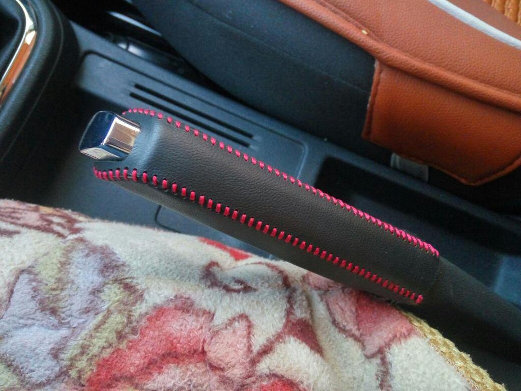 Volkswagen Gear Shift Boot & Knob Cover for Passat, Golf, Magotan, Bora, Jetta, Tiguan