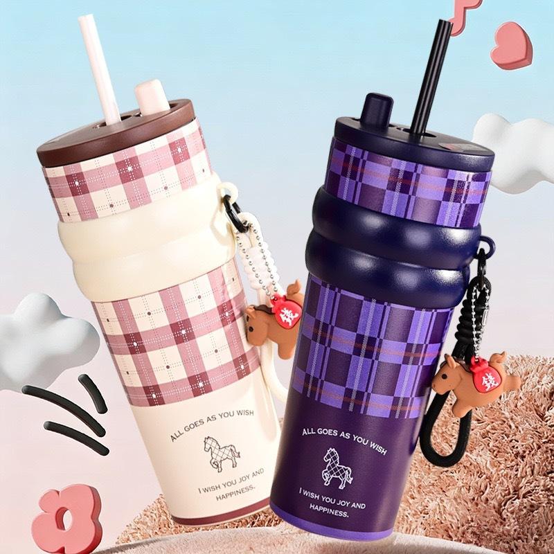 Water bottle New Year of the Horse limited thermos cup 111 water cup Advanced large-capacity straw Bingba cup