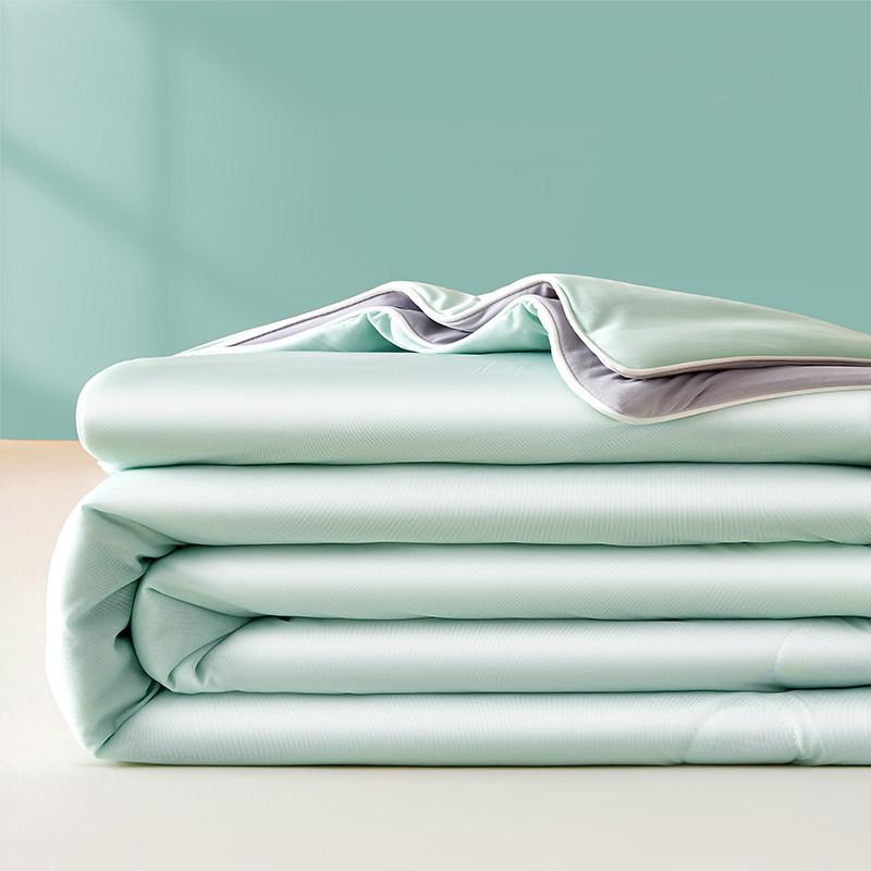 

Summer Ice Silk Machine-Washable Quilt: Silky Single-Person Four-Piece Set for Cool, Comfortable Sleep 110x150cm [Extra Cool Ice Silk]