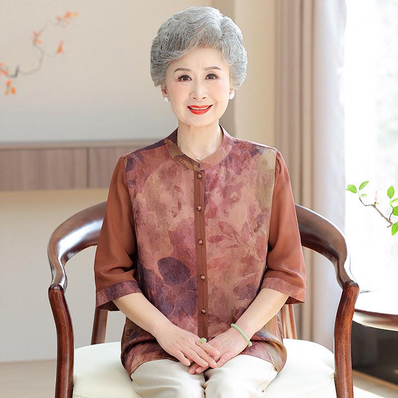 

Stylish Seven-Sleeve Plus Size Summer Shirt for Elderly Women - Chinese-Style Spring Top XL for 90-105 lbs