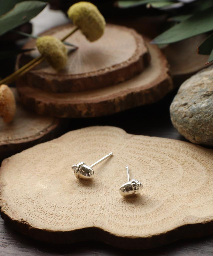 Iris Petit Foret - Mini Acorn Earrings