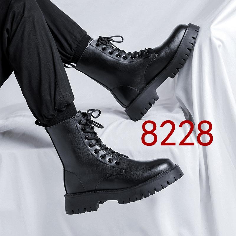 Martin Boots Herr Ny Casual Brittisk Trend Mångsidiga Tjocka Sulan Mellanhöga Svarta Lokomotivstövlar 6895-R