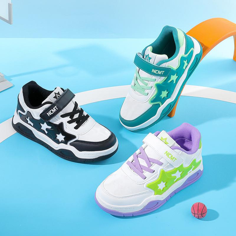 Student Board Shoes Spring and Autumn Casual Shoes Classmates New Leather Surface Children Large Sports Shoes Children Velcro Boys