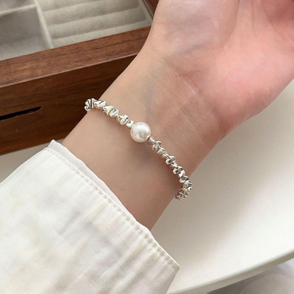 Korean Fashion Pearl & Silver Bracelet: Elegant Design for Women, Perfect for Girlfriends & Best Friends