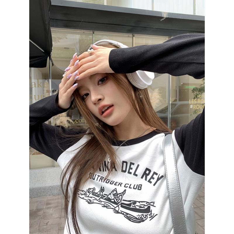 2026 Spring/Summer Women's Black & White Patchwork Raglan Long Sleeve Tee - American Style Print, Loose Fit, Color Block Trendy Top