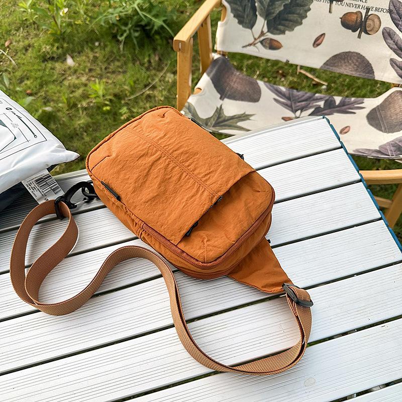 

Японская нагрудная сумка, одинаковая для мужчин и женщин, новый мини-маленький рюкзак, сумка-мессенджер, для повседневного шопинга, универсальная сумка для мобильного телефона, тренд 15*4*22 оранжевый