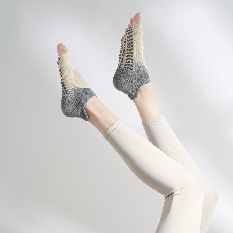 Women s Spring Summer Gradient Yoga Socks Five Finger Open Back Full Finger Jacquard  Mesh Breathable One Size