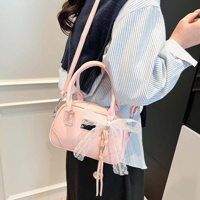 Super fire small bag women's 2025 new trendy spring summer versatile shoulder messenger bag Korean version handbag small square bag