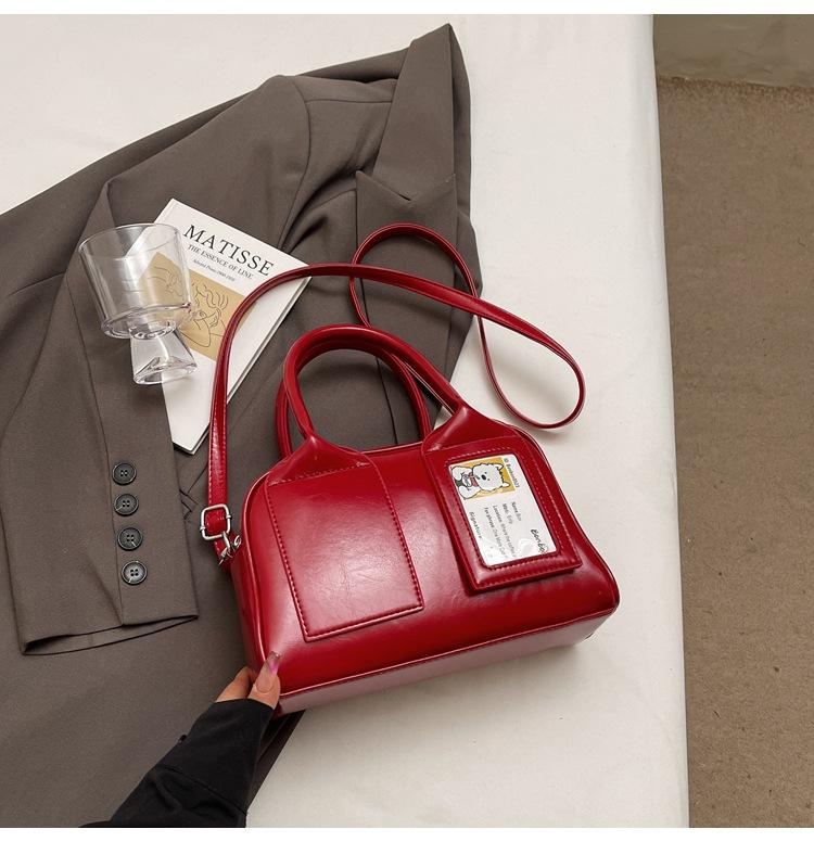 High-end Niche Bag Women's Autumn and Winter New Fashion Shoulder Messenger Bag Women's Versatile Portable Pillow Bag Versatile