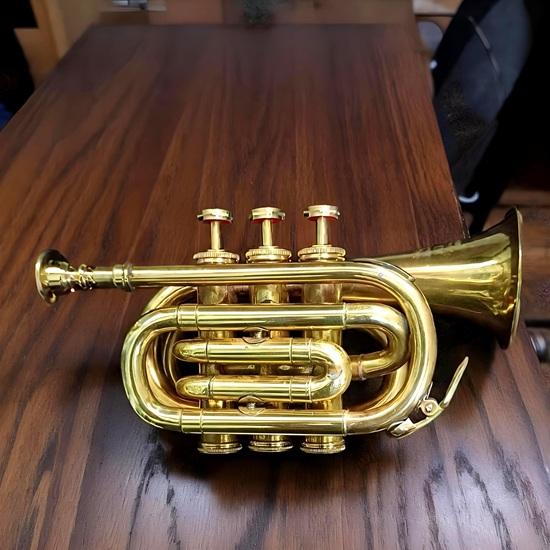 Antique Brass Mini Trumpet Pocket Bugle Horn, Music Decor
