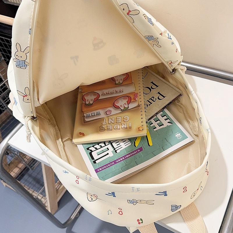 Japanese New Large-capacity Schoolbag, Cute High-value Backpack for Junior High School Girls, Commuting Light Backpack for High School Students