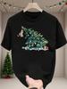 Black Short-Sleeve T-Shirt with a Christmas-Themed Kitten Print for Decorating The Christmas Tree, Casual Loose-Fitting
