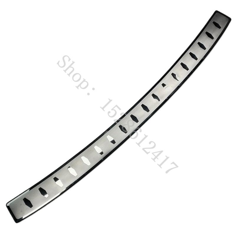 For Volvo XC60 2018 2018~2026 Stainless Rear Door Bumper Protector Sill Plate Trunk Guard Plate Cover Trim Car Accessories