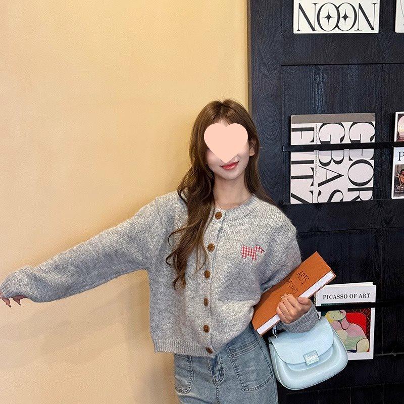 

Вязаный кардиган в корейском стиле конфетных цветов для женщин, коллекция осень/зима 2025 серый