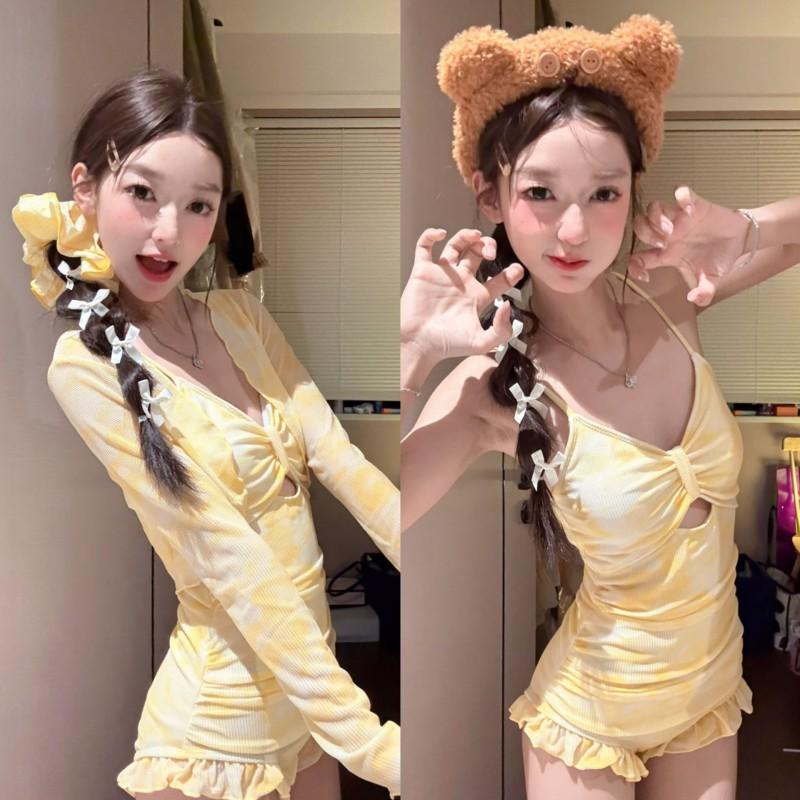 

Girl s One-piece Swimsuit Women s Blouse Long-sleeved Lace Slim Fit Skin-covering Conservative Students Sun-protection White Sand Beach M