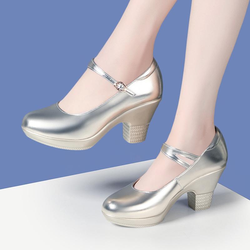 New leather professional square dance shoes dance shoes patent leather medium heel cheongsam model catwalk show high heels